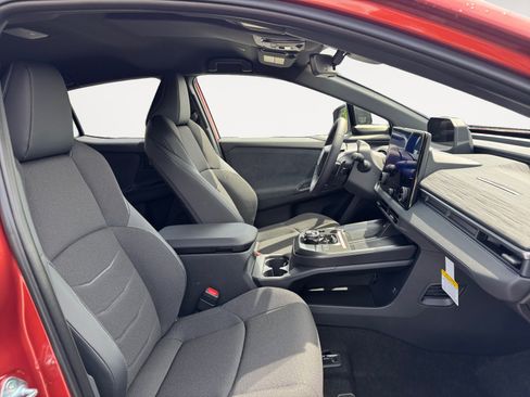 New 2026 Toyota C-HR AWD/4WD image 18