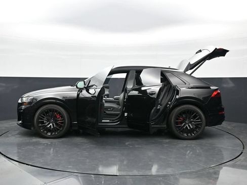 Used 2024 Audi SQ8 Prestige w/ Prestige Package AWD/4WD image 47
