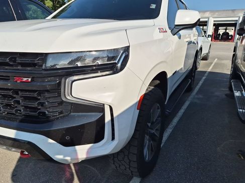 Used 2024 Chevrolet Tahoe Z71 AWD/4WD image 2