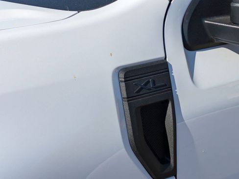 New 2025 Ford Maverick XL w/ Equipment Group 102A image 37