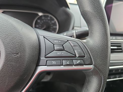 Certified 2023 Nissan Altima 2.5 SV image 17