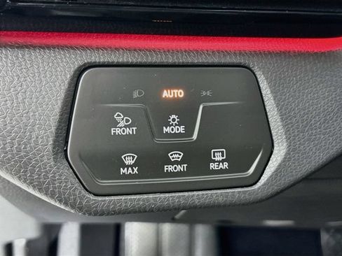 Certified 2023 Volkswagen ID.4 Pro S AWD/4WD image 11