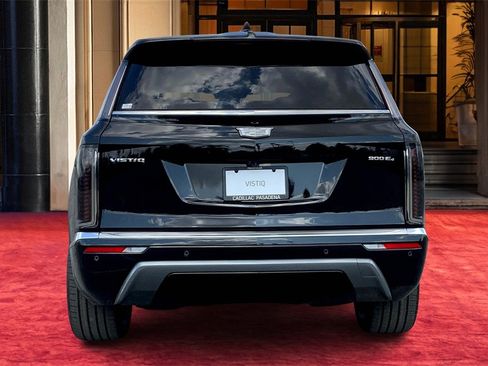 New 2026 Cadillac Vistiq Premium Luxury image 5