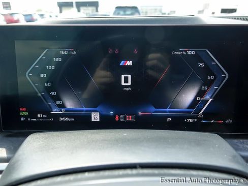 Used 2025 BMW X7 M60i AWD/4WD image 16