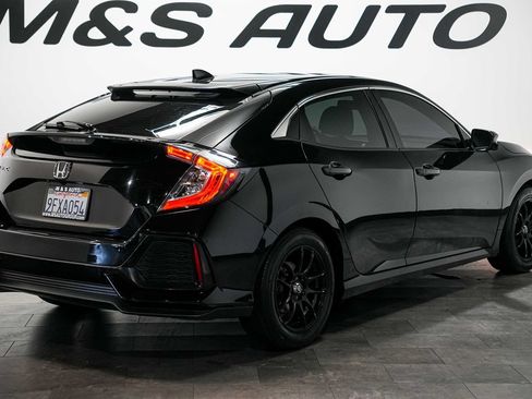 Used 2018 Honda Civic EX image 4