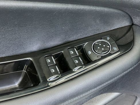 Used 2018 Ford Edge SEL w/ Equipment Group 201A FWD image 18