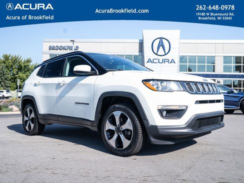 Used 2018 Jeep Compass Latitude w/ Popular Equipment Group image 1