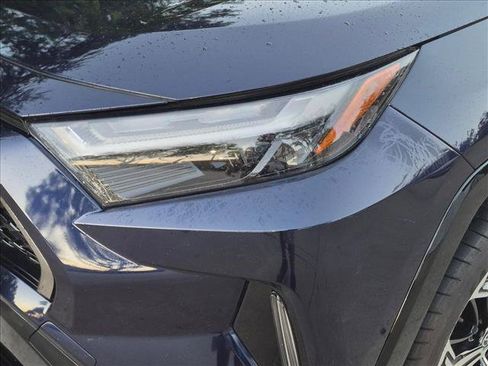 Used 2023 Toyota RAV4 XSE AWD/4WD image 13