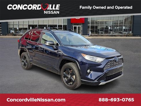 Used 2019 Toyota RAV4 XSE w/ Carpet Mat Package image 1