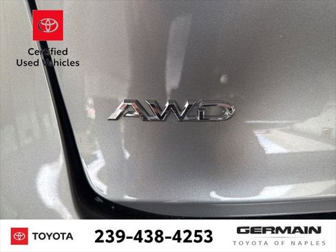 Certified 2023 Toyota Crown XLE AWD/4WD image 5