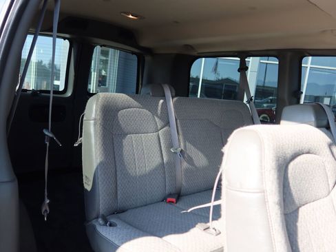 Used 2014 Chevrolet Express 1500 LT w/ LT Preferred Equipment Group image 19