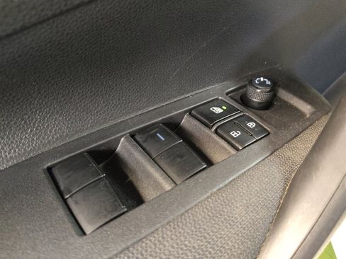 Used 2024 Toyota Corolla LE image 27