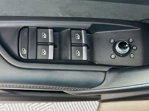 Used 2018 Audi SQ5 Premium Plus w/ S Sport Package image 15