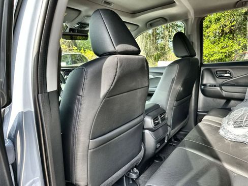 New 2026 Honda Ridgeline RTL image 12
