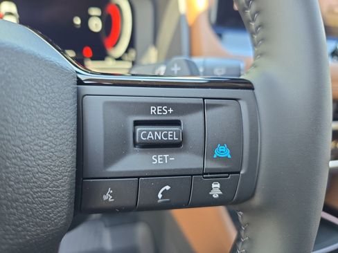 New 2026 Nissan Rogue Platinum AWD/4WD image 18