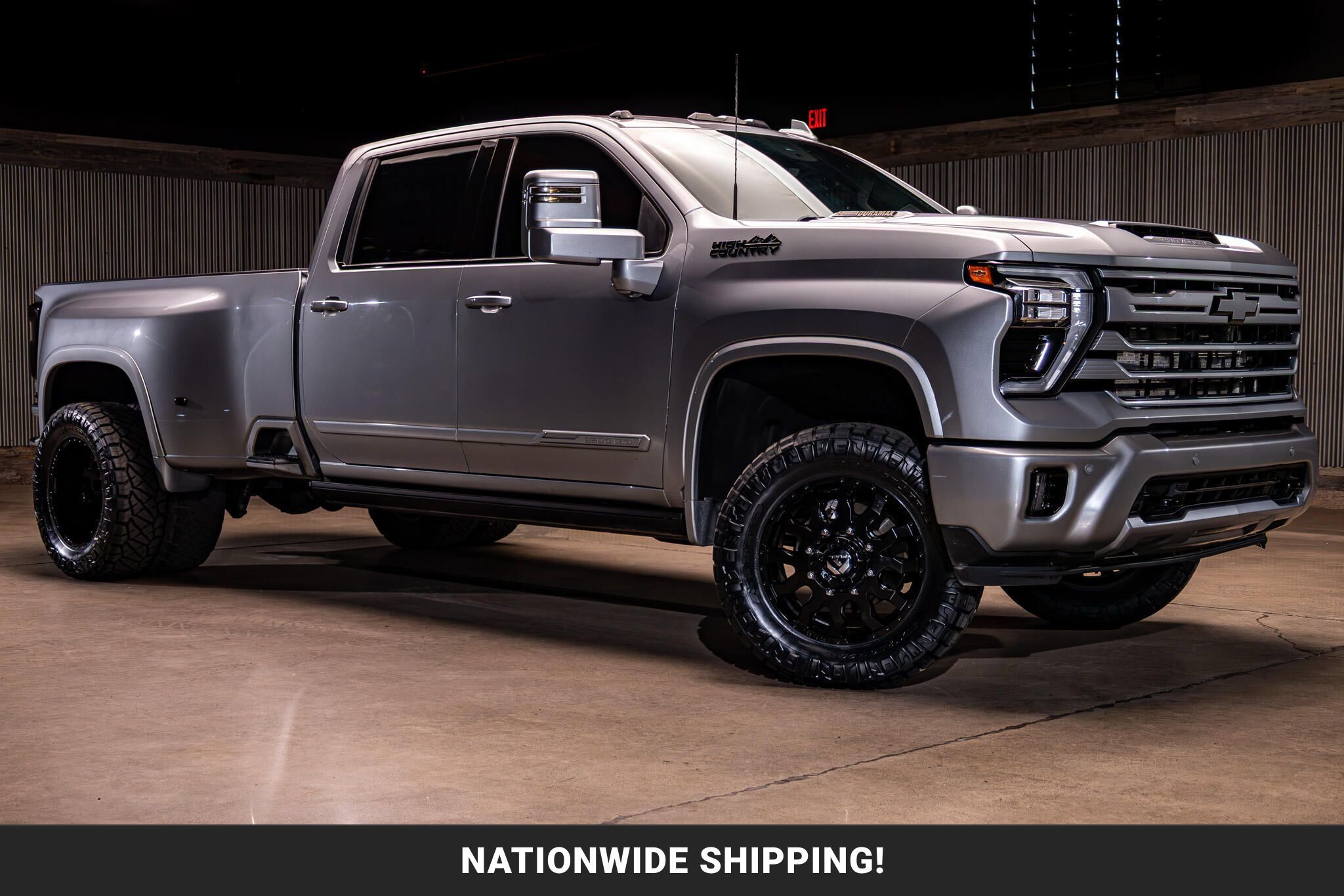 Used 2024 Chevrolet Silverado 3500 High Country w/ High Country Premium Package AWD/4WD image 1