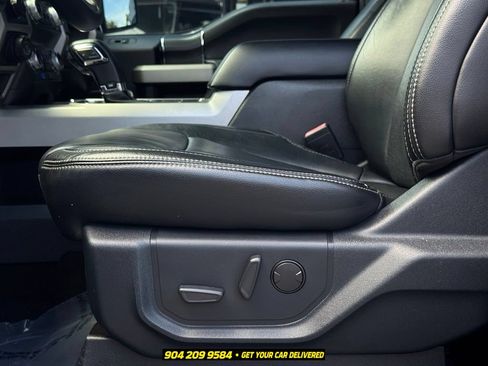 Used 2020 Ford F150 Lariat w/ Equipment Group 502A Luxury AWD/4WD image 14