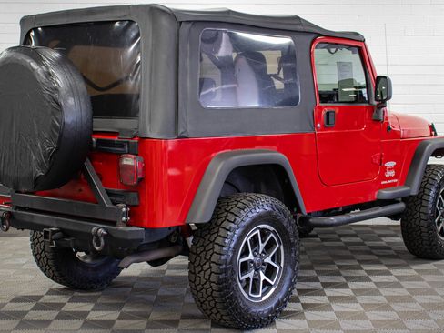 Used 2004 Jeep Wrangler Unlimited image 3