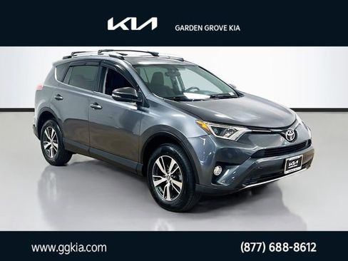 Used 2016 Toyota RAV4 XLE FWD image 1