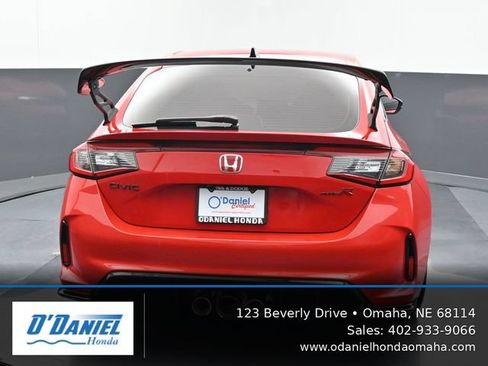 Used 2025 Honda Civic Type R image 5