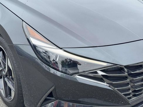 Used 2023 Hyundai Elantra Limited w/ Cargo Package FWD image 8