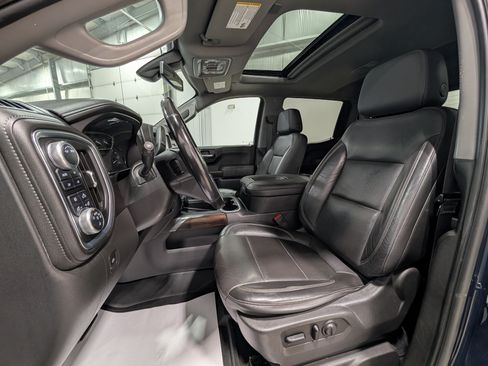 Used 2020 GMC Sierra 1500 SLT w/ SLT Premium Plus Package AWD/4WD image 16