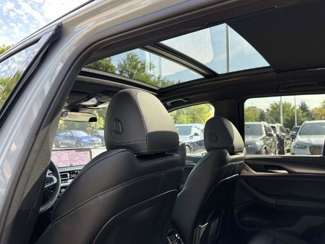 Certified 2024 BMW X3 M40i AWD/4WD image 24