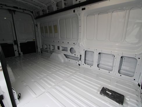 New 2026 Ford Transit 350 148 High Roof Extended image 19