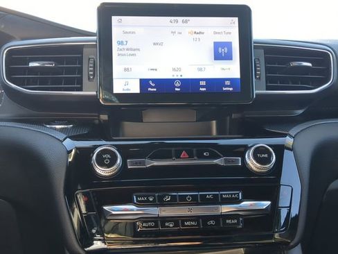 Used 2023 Ford Explorer ST-Line w/ Class IV Trailer Tow Package image 26