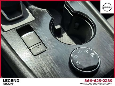 Certified 2023 Nissan Rogue SV w/ SV Premium B Package AWD/4WD image 33