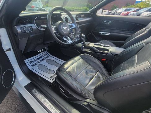 Used 2019 Ford Mustang GT Premium w/ Equipment Group 401A RWD image 19