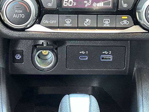 Certified 2023 Nissan Versa SR w/ Trunk Package image 21