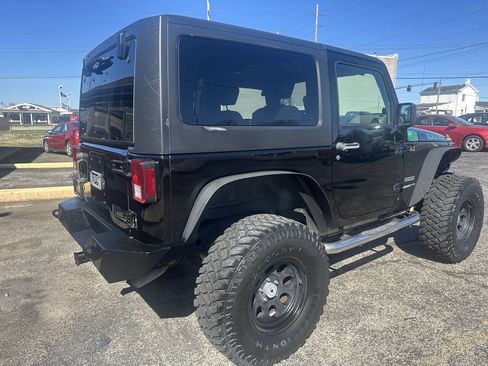 Used 2010 Jeep Wrangler Sport image 3