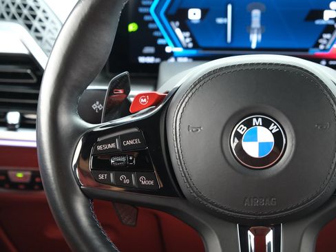 Used 2023 BMW XM AWD/4WD image 12