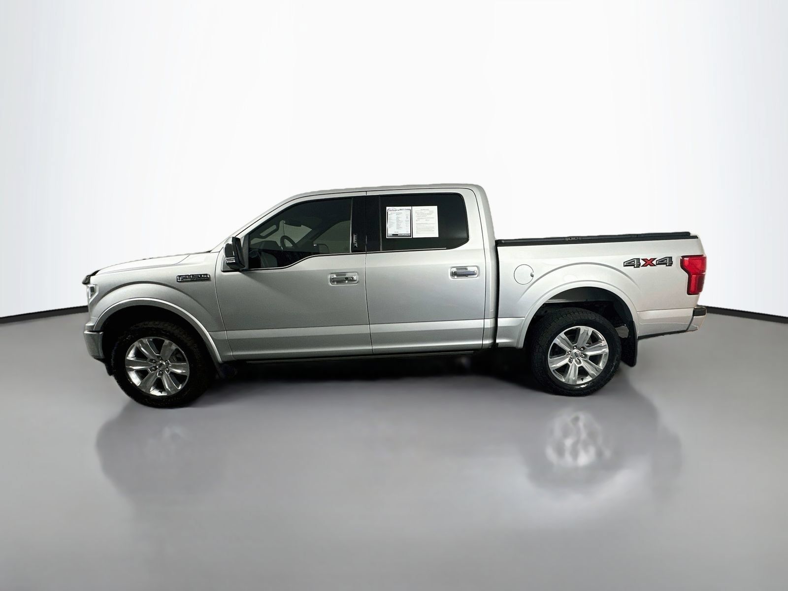 Used 2019 Ford F150 Platinum AWD/4WD image 4
