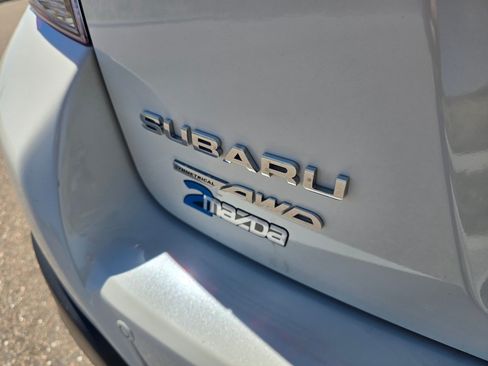 Used 2023 Subaru Crosstrek 2.5i Limited AWD/4WD image 10