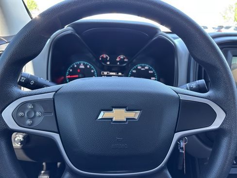 Used 2021 Chevrolet Colorado W/T w/ WT Convenience Package RWD image 24
