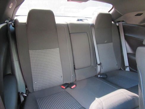 Certified 2022 Dodge Challenger R/T image 23