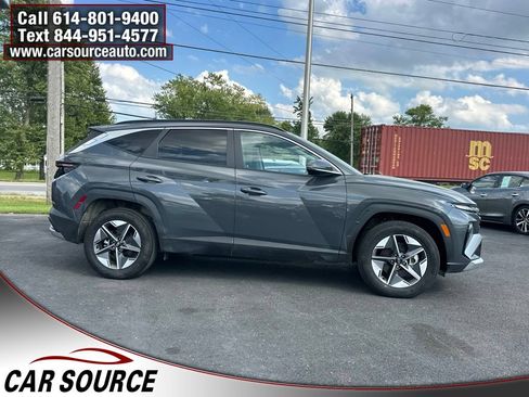 Used 2025 Hyundai Tucson SEL AWD/4WD image 9