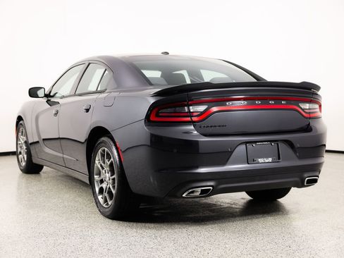 Used 2017 Dodge Charger SE w/ Power Sunroof Group image 6