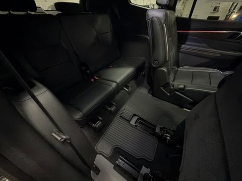 New 2026 Buick Enclave Avenir w/ Super Cruise Package image 61