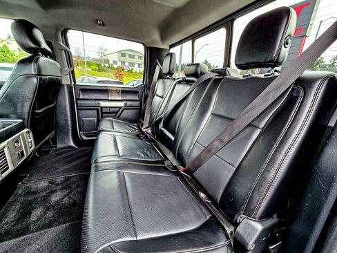 Used 2017 Ford F350 Lariat w/ Chrome Package image 12