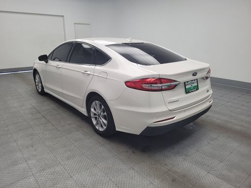 Used 2020 Ford Fusion SE image 5