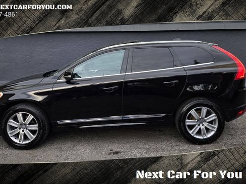 Used 2017 Volvo XC60 T5 Inscription w/ Preferred Option Package AWD/4WD image 2