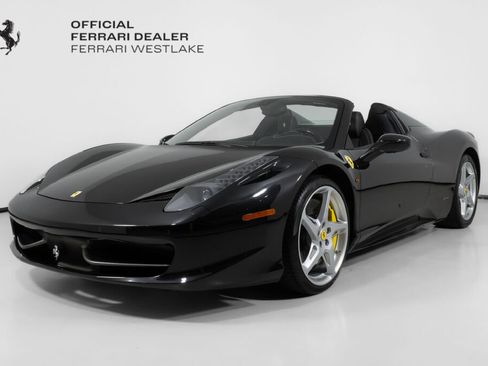 Used 2015 Ferrari 458 Spider RWD image 1