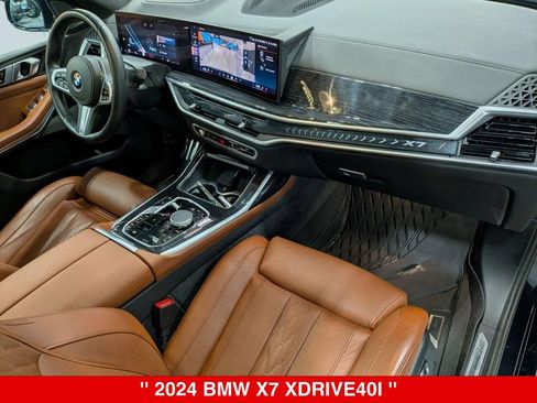 Used 2024 BMW X7 xDrive40i w/ M Sport Package AWD/4WD image 38