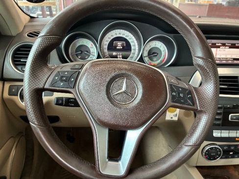 Used 2014 Mercedes-Benz C 250 Sedan image 18
