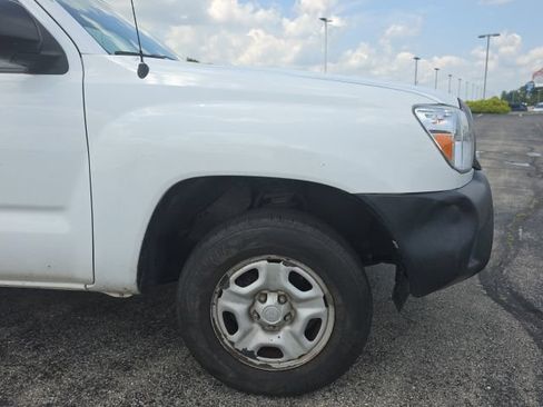 Used 2012 Toyota Tacoma 2WD Regular Cab image 10