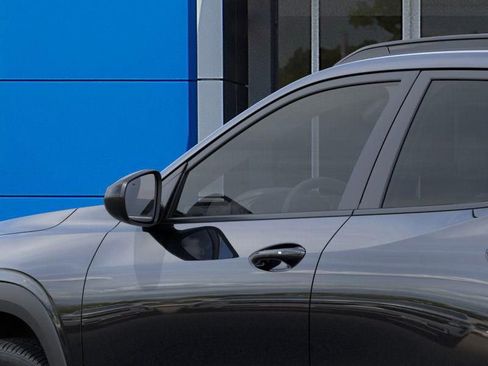 New 2026 Chevrolet Trax RS w/ Driver Confidence Package FWD image 12