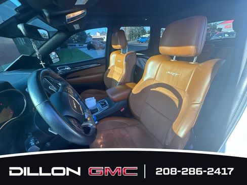 Used 2017 Jeep Grand Cherokee SRT AWD/4WD image 9